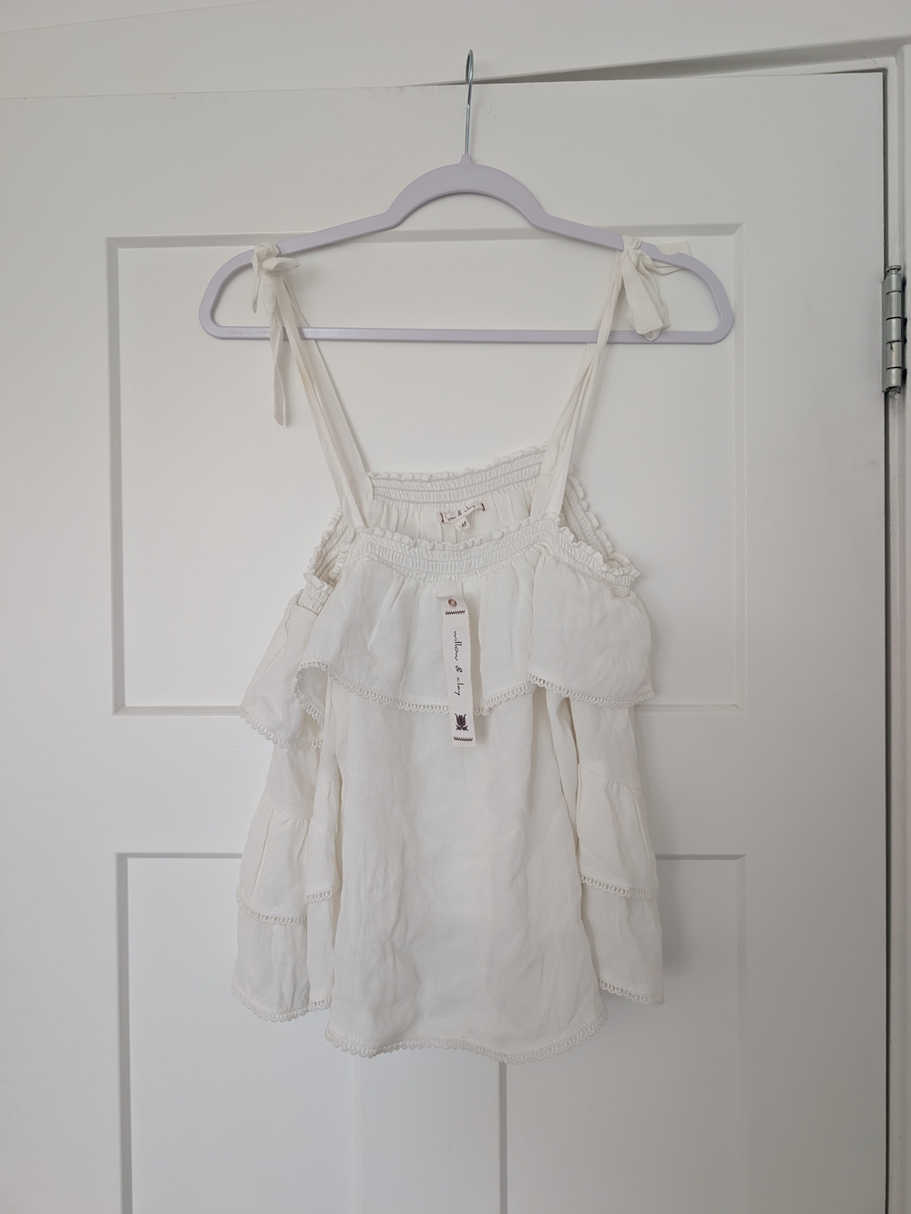 Brand New With Tags Women's White Tie Off-Shoulder Ruffle Top Size Medium